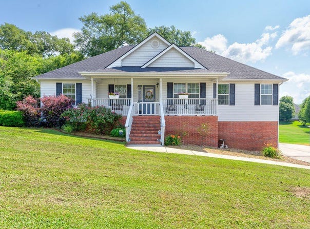 44 Bending Oak Drive, Chickamauga, GA 30707