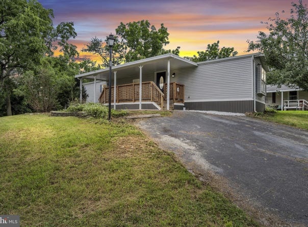 55 MEADOWVIEW LOT 55 DRIVE, DOVER, PA 17315