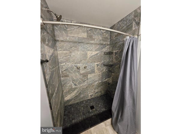 10 SILVERWOOD CIRCLE, ANNAPOLIS, MD 21403
