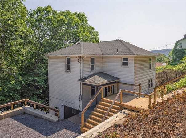 612 Franklin St, Freeport Boro, PA 16229