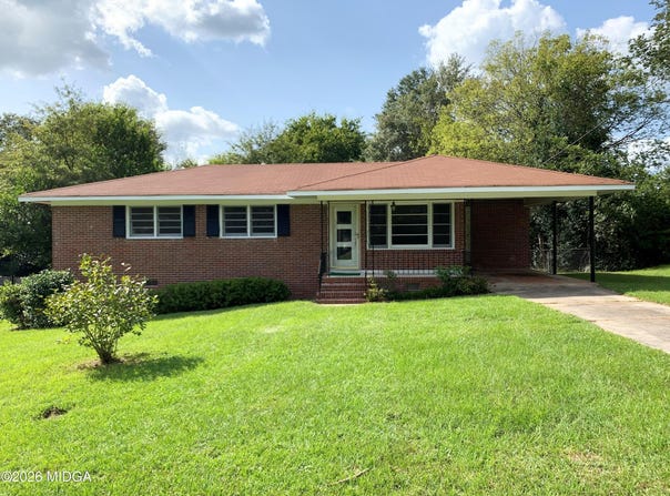 3240 Commodore Drive, Macon, GA 31211