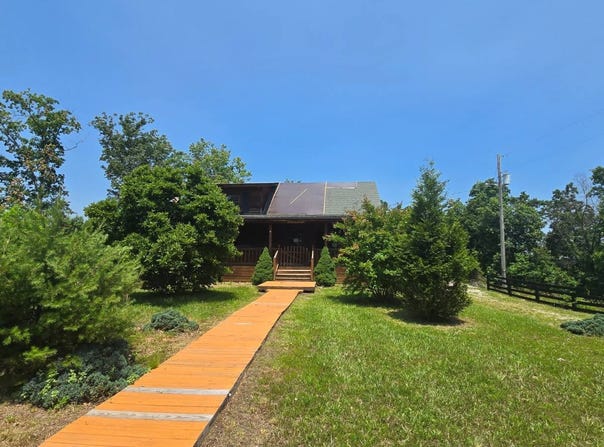 165 Oak Crest Drive, Grayson, KY 41143