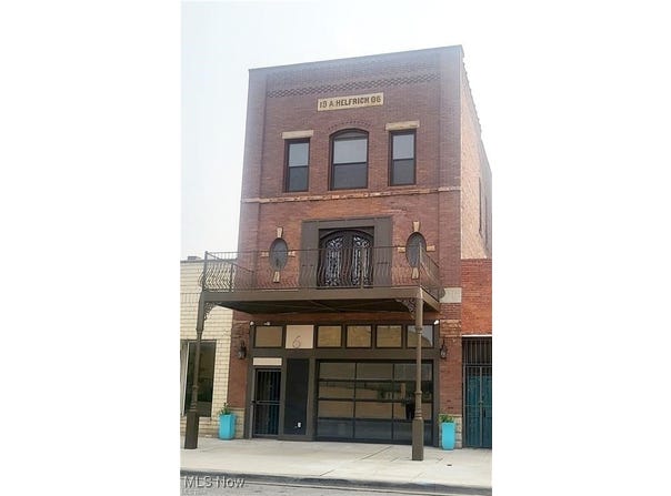822 Broadway, Lorain, OH 44052
