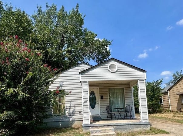 1409 N University Street, Seminole, OK 74868
