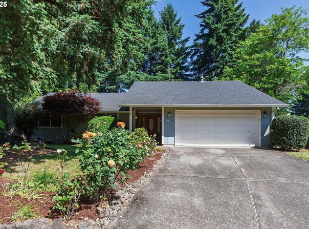 20753 SW MARTINAZZI AVE, Tualatin, OR 97062
