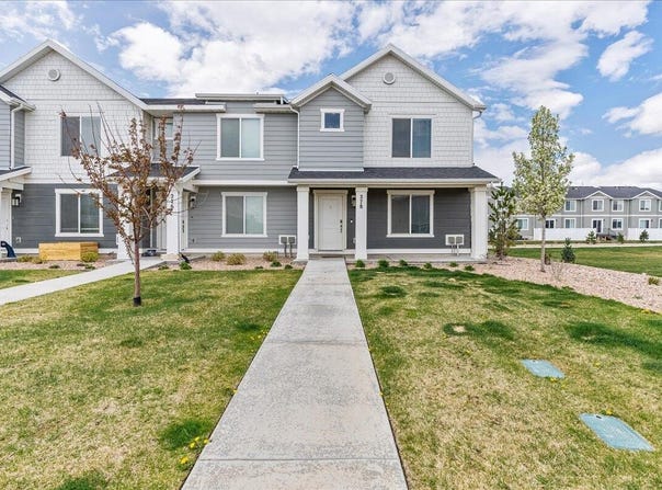 278 Portside LN, Eagle Mountain, UT 84005