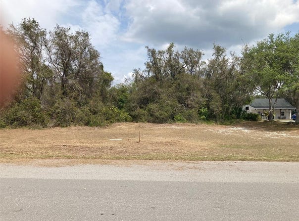 PINETREE DRIVE, LAKE WALES, FL 33898