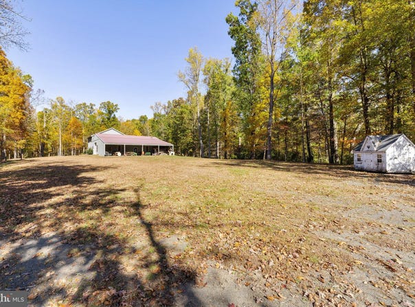 275 SEVEN PONDS ROAD, AMISSVILLE, VA 20106
