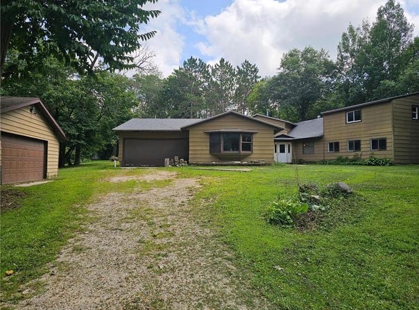 21888 650th Avenue, Dexter, MN 55926