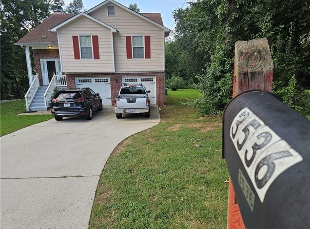 3536 Stonefield Court, Rex, GA 30273