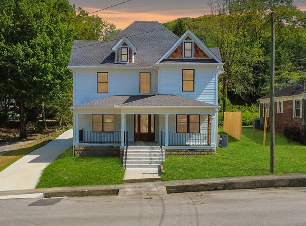 115 Roane St, Oliver Springs, TN 37840
