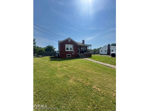 129 Holcomb Street, Kingsport, TN 37660