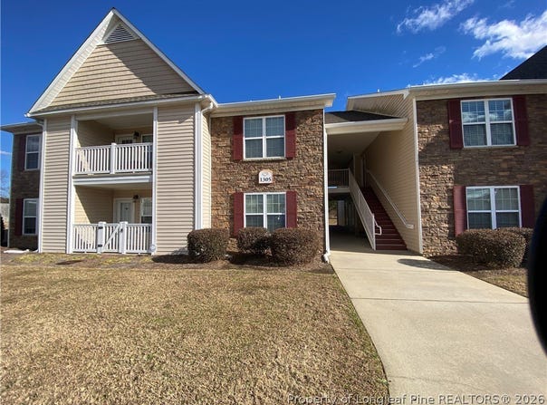1305 Kershaw Loop, Fayetteville, NC 28314