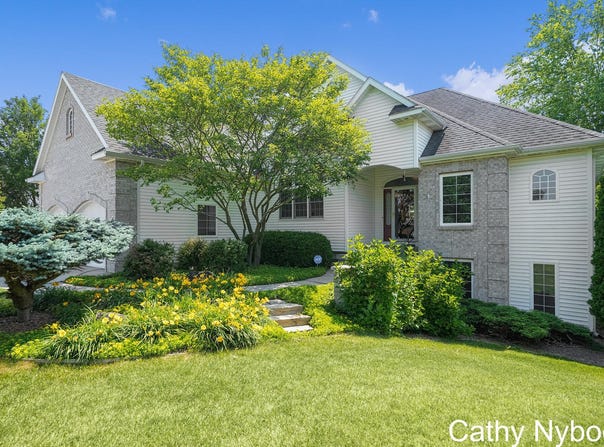 4232 Limousin Court SW, Grandville, MI 49418