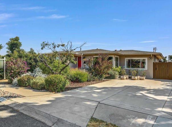 4113 Loma Alta Dr, San Diego, CA 92115