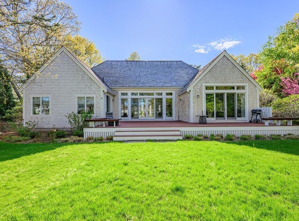 131 Dunrobin Road, Mashpee, MA 02649