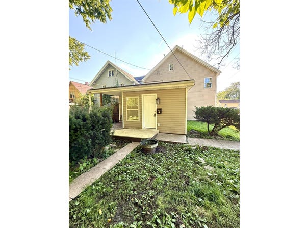 220 N Cherry Street, Lebanon, OH 45036