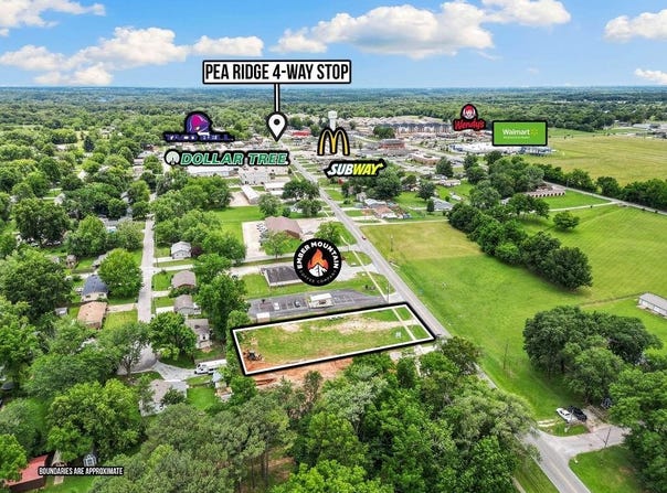 N Curtis Avenue, Pea Ridge, AR 72751