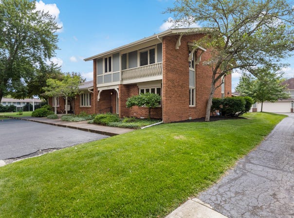 3975 Offshore Drive, Columbus, IN 47203