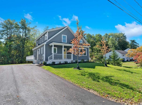 12 Berry Avenue, Portland, ME 04103