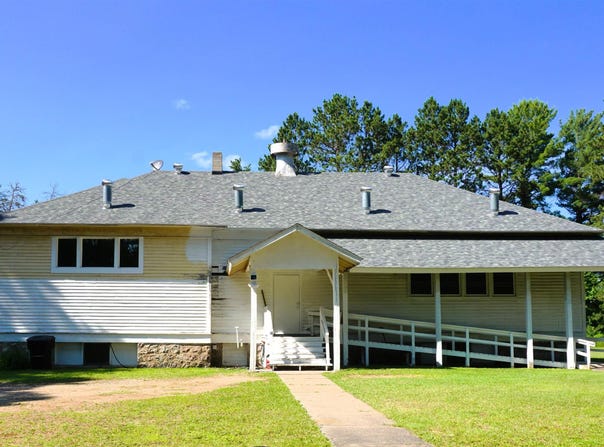7596 Werner Rd, Virginia, MN 55792