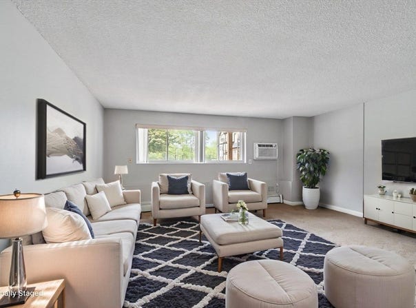 345 Pawtucket Blvd, Lowell, MA 01854