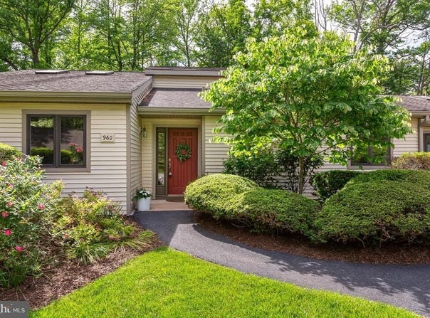 960 KENNETT WAY, WEST CHESTER, PA 19380