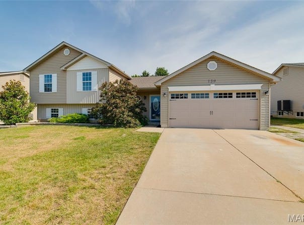 130 Intrepid Avenue, Wentzville, MO 63385