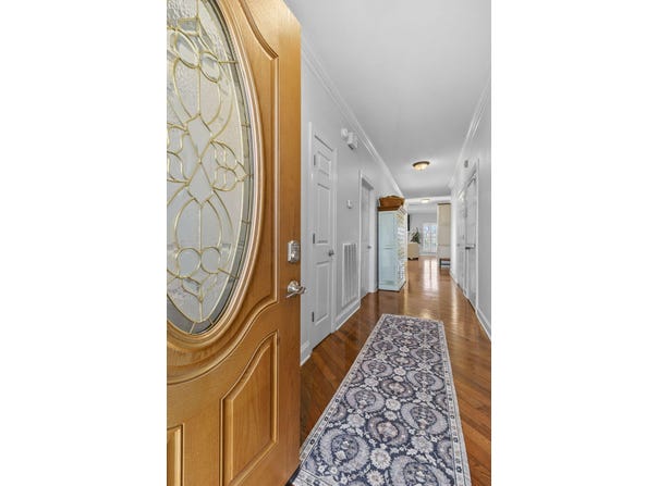 7001 Sawgrass Court, Chattanooga, TN 37416