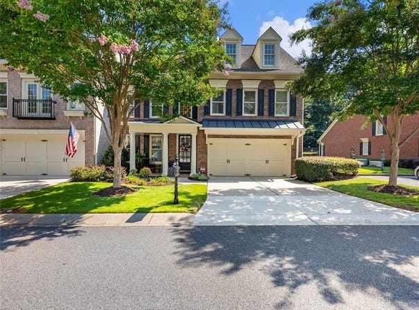 7521 PORTBURY PARK Lane, Suwanee, GA 30024
