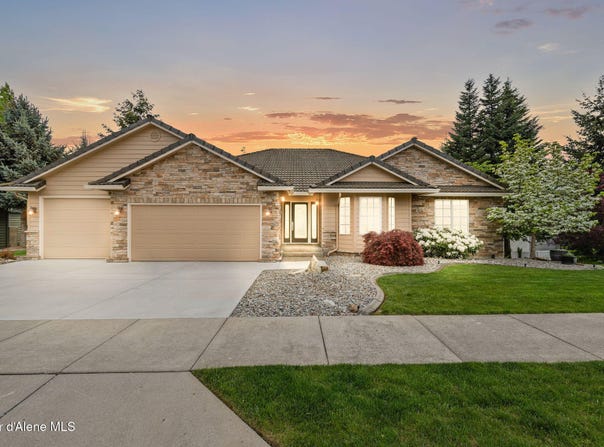 5040 E Inverness Dr, Post Falls, ID 83854