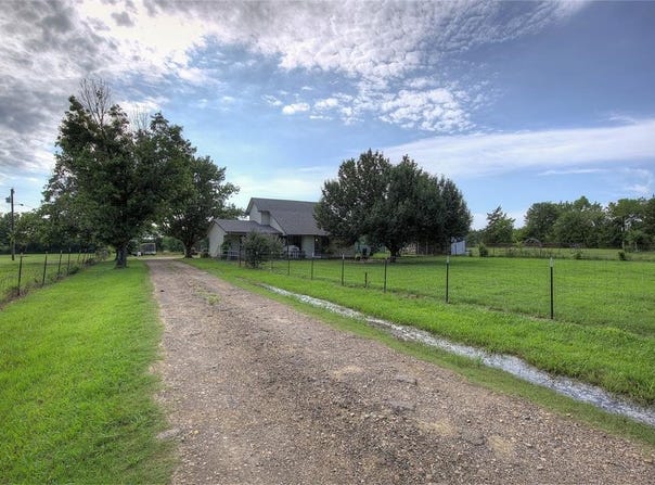 1304 County Road 2381 S, Winnsboro, TX 75494