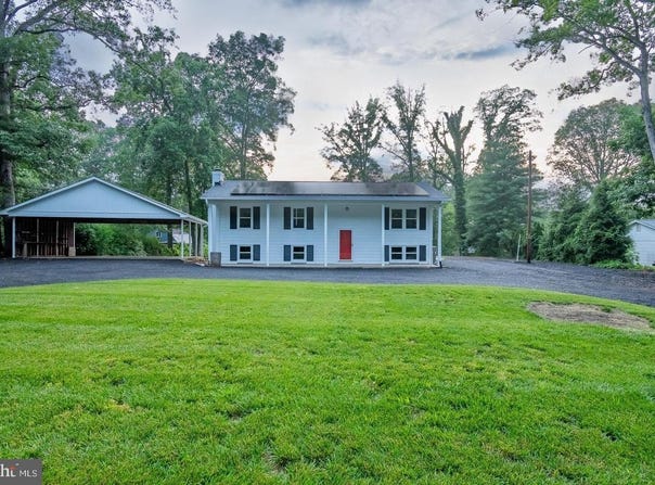 9512 SILAS DRIVE, NOKESVILLE, VA 20181