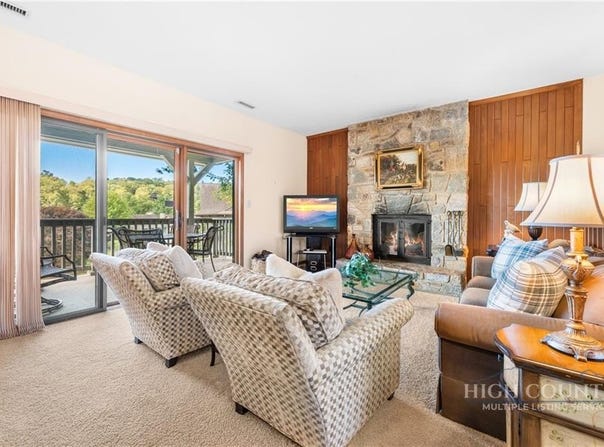 264 Evergreen Drive, Blowing Rock, NC 28605