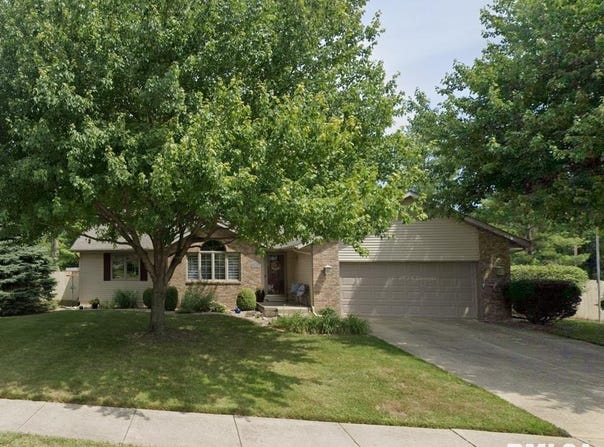 4501 BARRINGTON Drive, Springfield, IL 62711