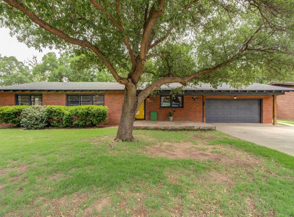 3305 45th Street, Lubbock, TX 79413