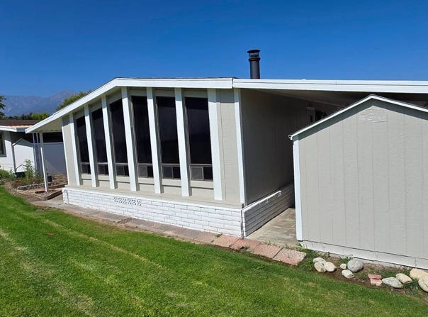 929 E Foothill Blvd Spc 84, Upland, CA 91786