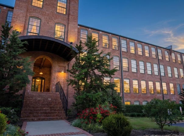 400 Mills Avenue, Greenville, SC 29605