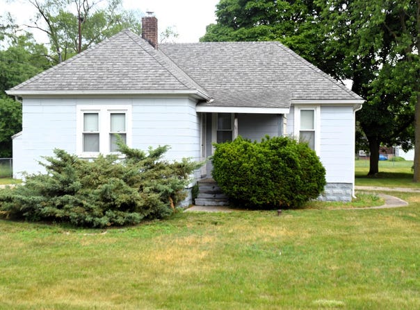 2139 S Isabella Road, Mt Pleasant, MI 48858