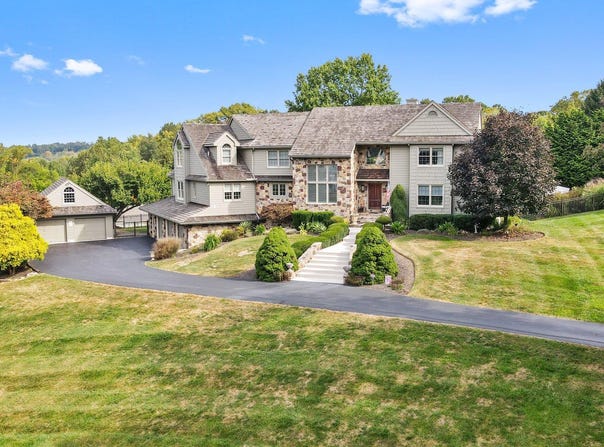 200 BARN HILL ROAD, WEST CHESTER, PA 19382