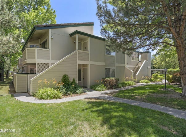 2649 Sunny Slope Drive unit: 4, Sparks, NV 89434