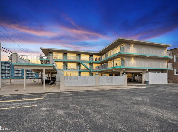 3110 ATLANTIC AVENUE, WILDWOOD, NJ 08260