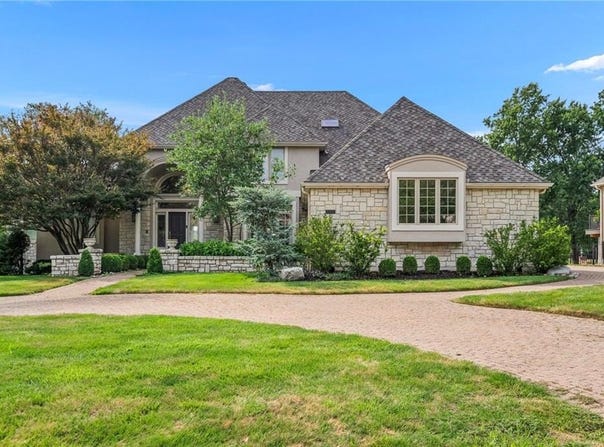 6509 W 132nd Terrace, Leawood, KS 66209