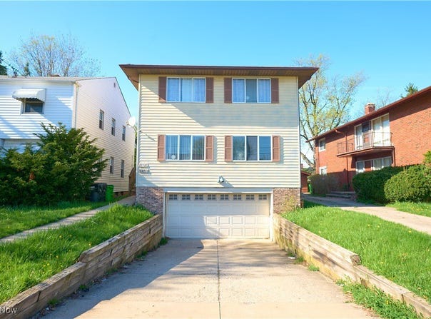 11213 McCracken Road, Garfield Heights, OH 44125