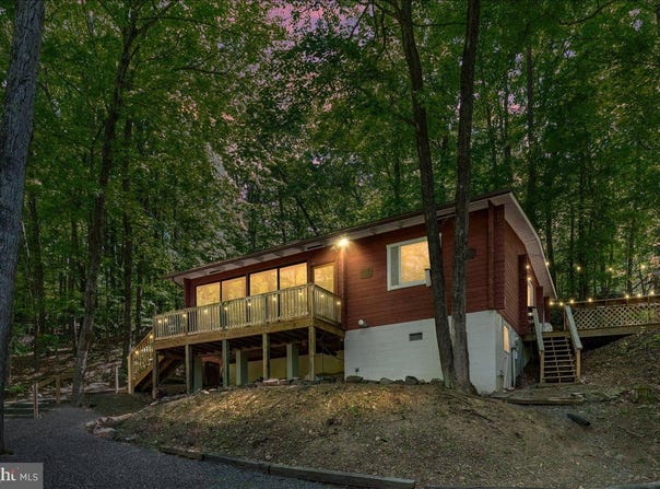 513 STRATON, BASYE, VA 22810