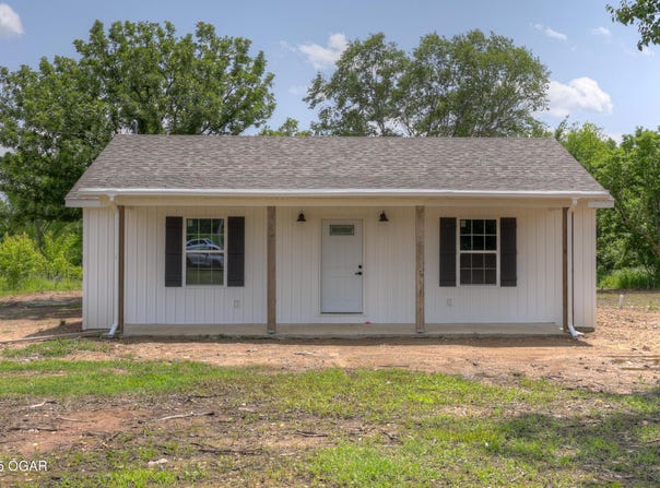 26204 King Lane, Carl Junction, MO 64834
