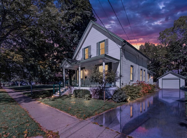620 W Mansion Street, Marshall, MI 49068