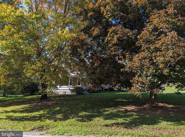 1550 WATER STREET, FAIRFIELD, PA 17320
