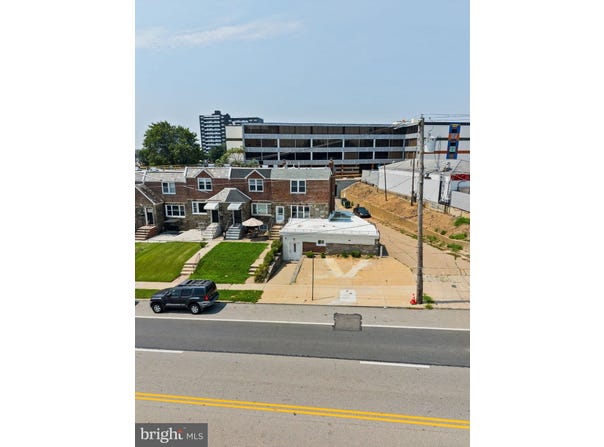 2832 BELMONT Avenue, PHILADELPHIA, PA 19131