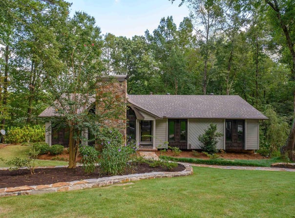 2659 APOLLO CIRCLE, HOOVER, AL 35226